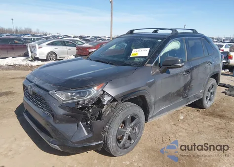 2021 Toyota Rav4 Hybrid Xse z USA, uszkodzony, nr VIN 2T3E6RFV2MW015404